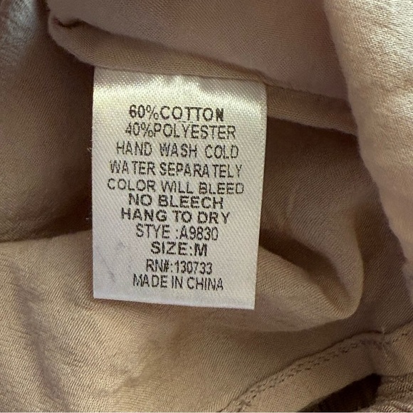 UMGEE Crochet Trim Boho Tan Sleeveless Tunic Top Medium Gauzy Neutral Minimalist - Picture 9 of 9